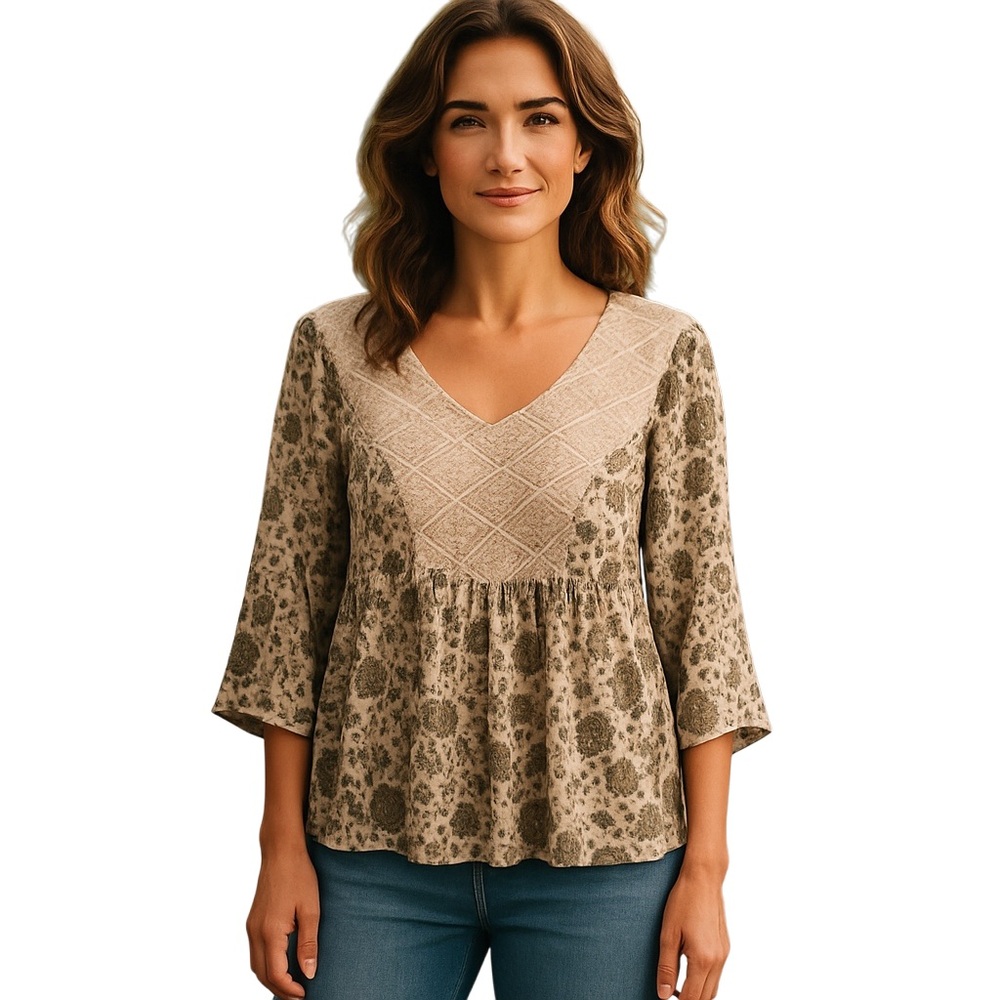 Torrid Black and White Bell Sleeve Blouse with 3/4 Sleeves and Ruffled P…